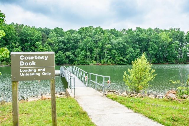 400 Hickory Trail, Westminster, SC 29693