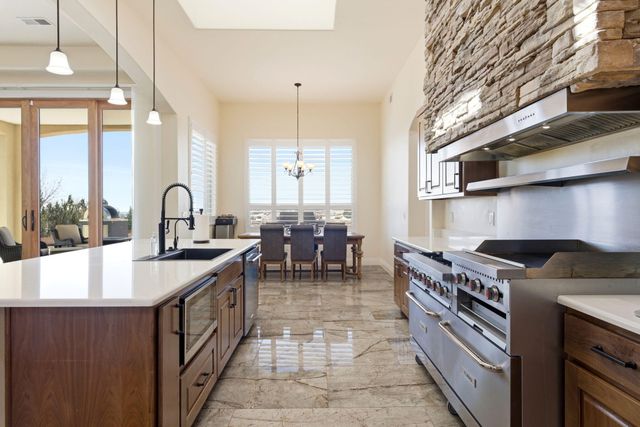 6734 Milpa Alta Road NE, Rio Rancho, NM 87144