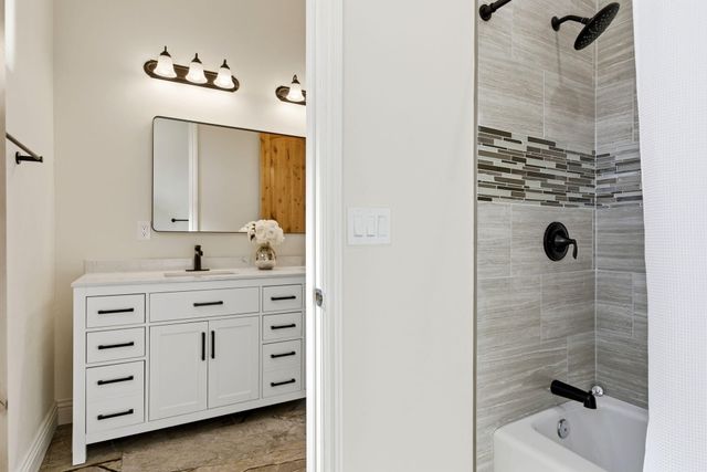 6734 Milpa Alta Road NE, Rio Rancho, NM 87144