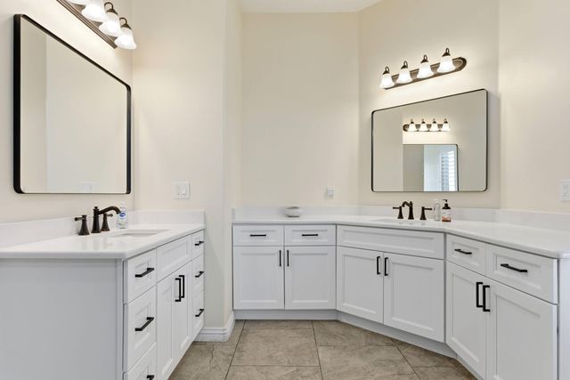 6734 Milpa Alta Road NE, Rio Rancho, NM 87144