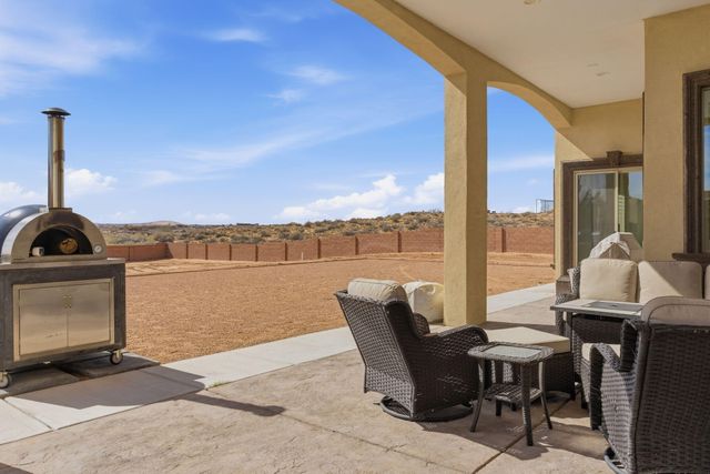 6734 Milpa Alta Road NE, Rio Rancho, NM 87144