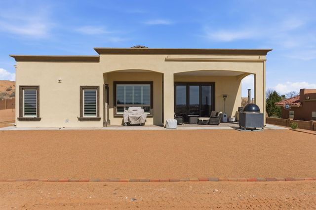 6734 Milpa Alta Road NE, Rio Rancho, NM 87144