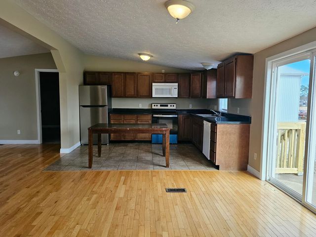 420 Bluebank Road, Morehead, KY 40351