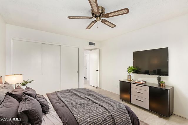 9714 E COCHISE Place, Sun Lakes, AZ 85248