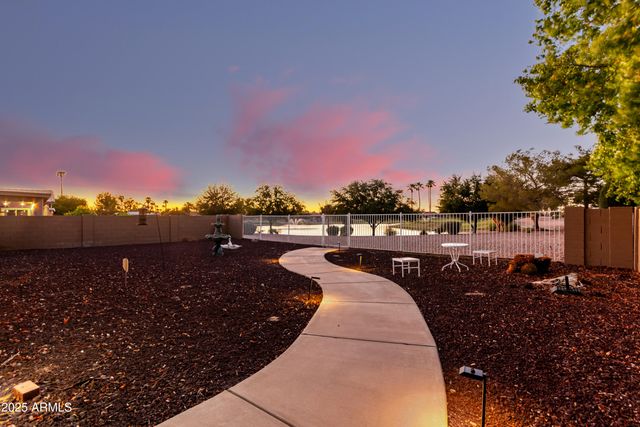 9714 E COCHISE Place, Sun Lakes, AZ 85248