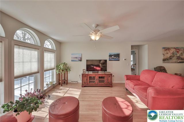 742 Biltmore Avenue, Easton, PA 18040