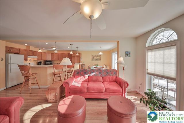 742 Biltmore Avenue, Easton, PA 18040