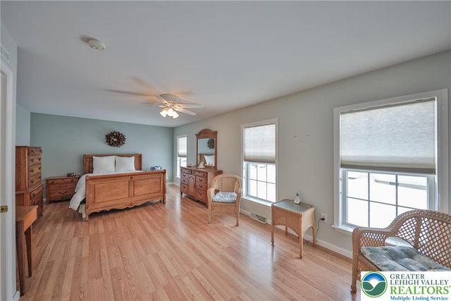 742 Biltmore Avenue, Easton, PA 18040