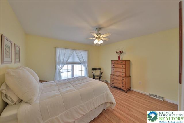 742 Biltmore Avenue, Easton, PA 18040