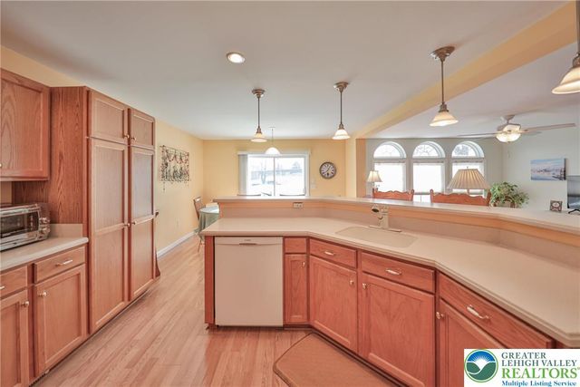 742 Biltmore Avenue, Easton, PA 18040