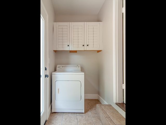 202 Pleasant Dr, Columbia, TN 38401