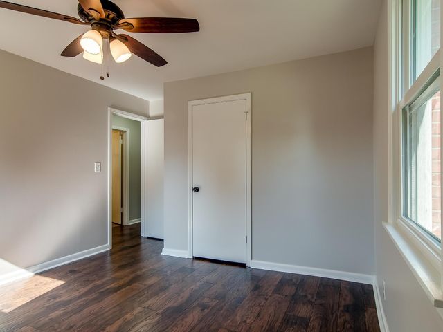 202 Pleasant Dr, Columbia, TN 38401