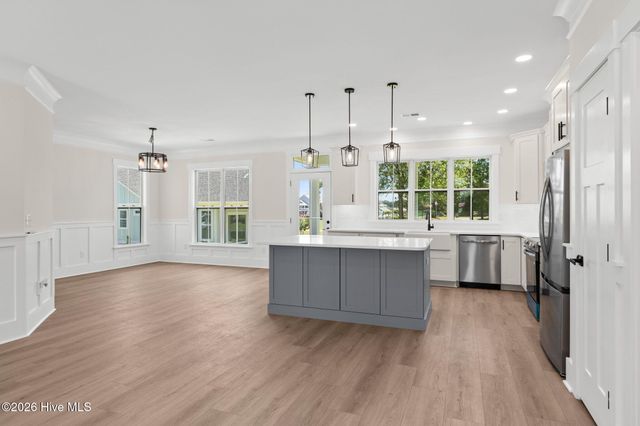 1686 E Magnolia Court SW, Ocean Isle Beach, NC 28469