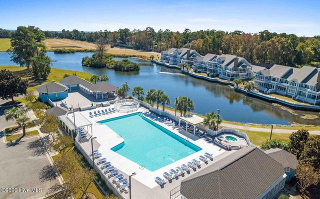 1686 E Magnolia Court SW, Ocean Isle Beach, NC 28469