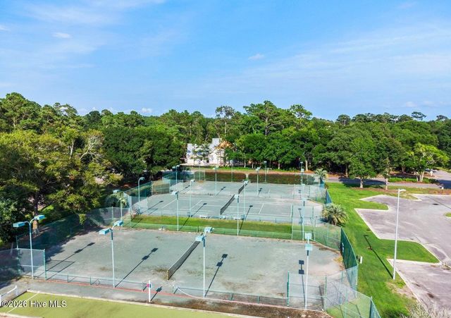 1686 E Magnolia Court SW, Ocean Isle Beach, NC 28469
