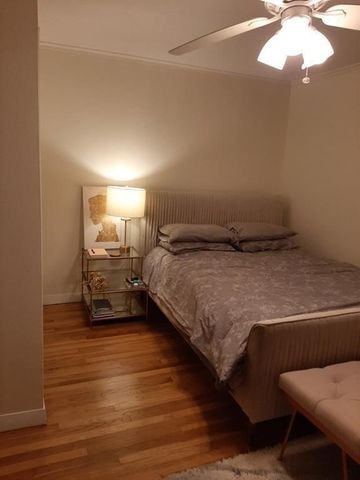 22 Dearborn Street 1, Newport, RI 02840