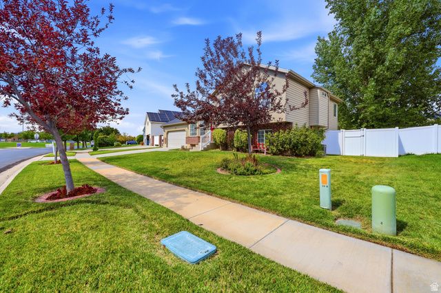 42 COUNTRY BEND RD, Farmington, UT 84025