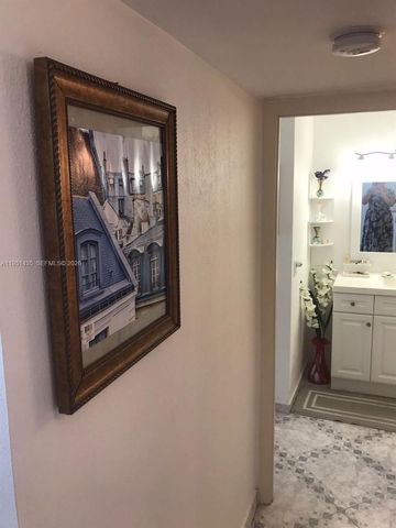 2101 S Ocean Dr 1802, Hollywood, FL 33019