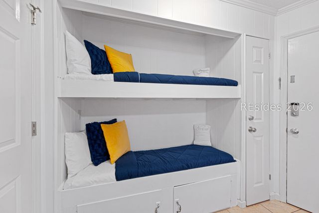 23 S Forest Beach Dr Apt 108, Hilton Head Island, SC 29928