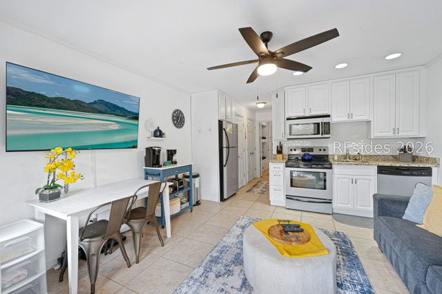 23 S Forest Beach Dr Apt 108, Hilton Head Island, SC 29928