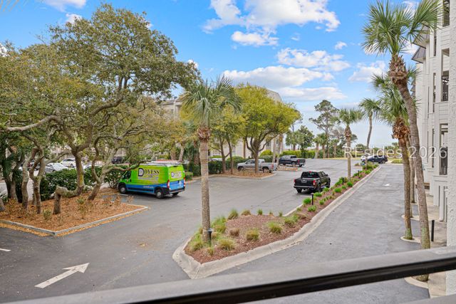 23 S Forest Beach Dr Apt 108, Hilton Head Island, SC 29928
