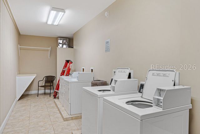 23 S Forest Beach Dr Apt 108, Hilton Head Island, SC 29928