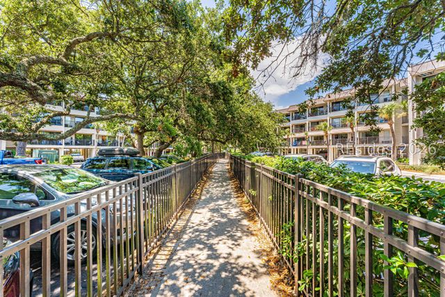 23 S Forest Beach Dr Apt 108, Hilton Head Island, SC 29928