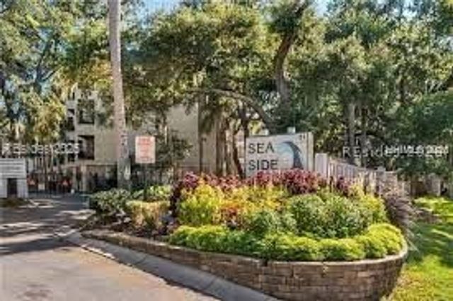 23 S Forest Beach Dr Apt 108, Hilton Head Island, SC 29928
