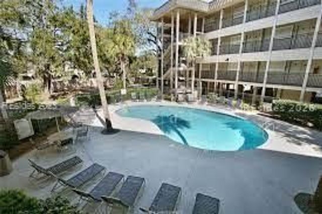 23 S Forest Beach Dr Apt 108, Hilton Head Island, SC 29928