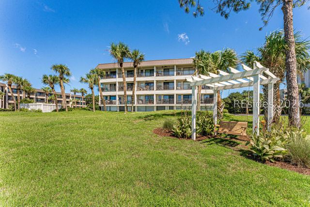 23 S Forest Beach Dr Apt 108, Hilton Head Island, SC 29928