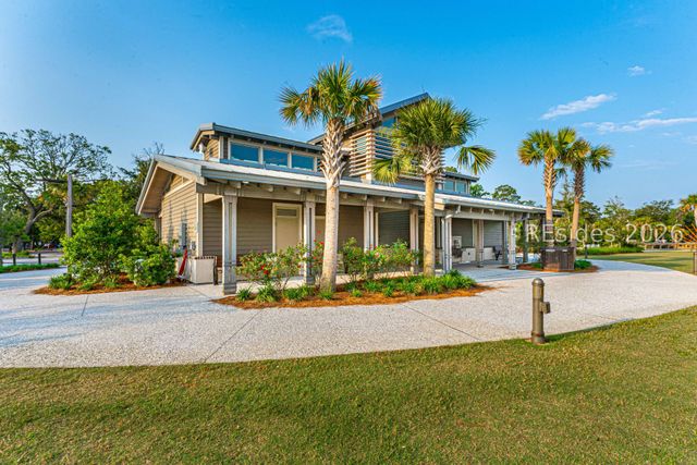 23 S Forest Beach Dr Apt 108, Hilton Head Island, SC 29928