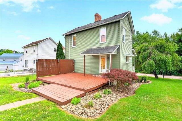 110 Ringneck Lane, Hempfield Twp, PA 15642