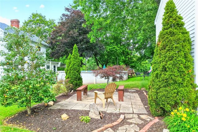 110 Ringneck Lane, Hempfield Twp, PA 15642