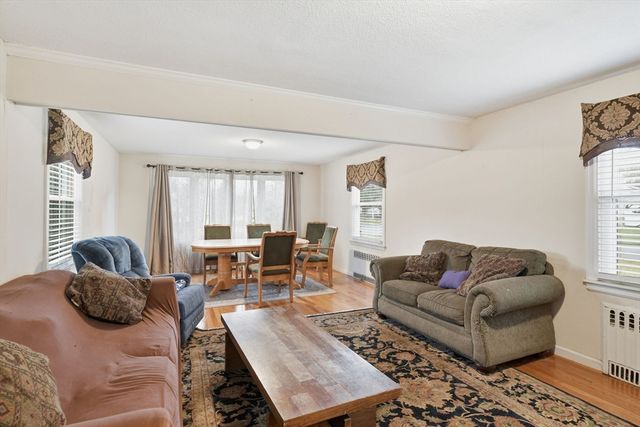 2163 Wilbraham Rd, Springfield, MA 01129