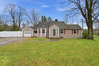 2163 Wilbraham Rd, Springfield, MA 01129