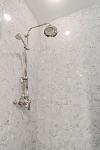 5735 Newbank Circle, 303 303, Dublin, OH 43017