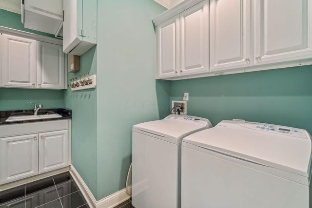 5735 Newbank Circle, 303 303, Dublin, OH 43017