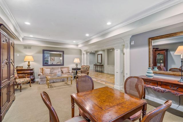 5735 Newbank Circle, 303 303, Dublin, OH 43017