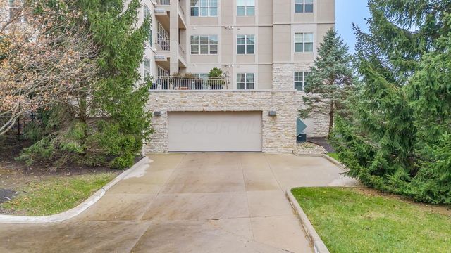 5735 Newbank Circle, 303 303, Dublin, OH 43017