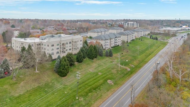 5735 Newbank Circle, 303 303, Dublin, OH 43017