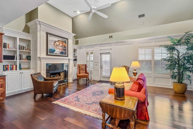 5735 Newbank Circle, 303 303, Dublin, OH 43017