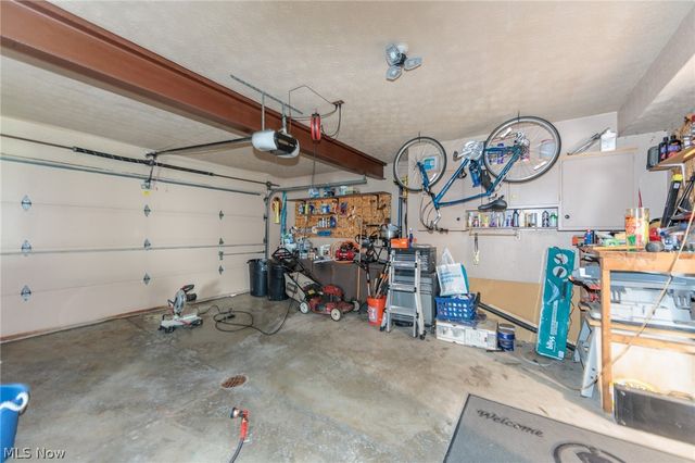 20757 Parkwood Lane, Strongsville, OH 44136