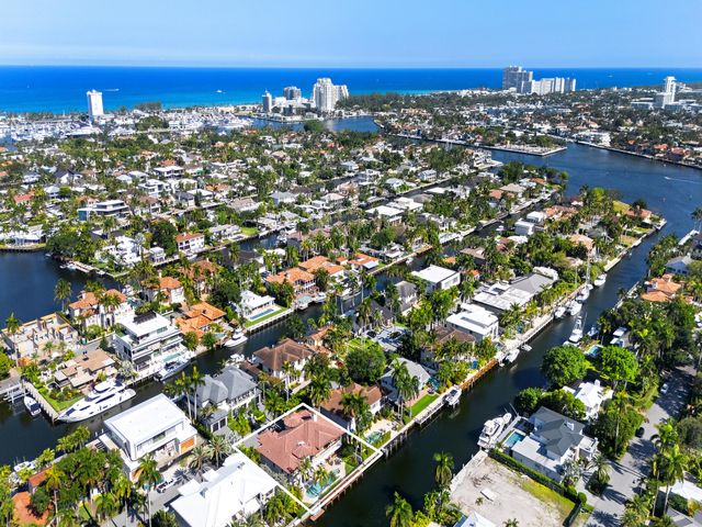 441 Royal Plaza Drive, Fort Lauderdale, FL 33301