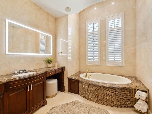 441 Royal Plaza Drive, Fort Lauderdale, FL 33301
