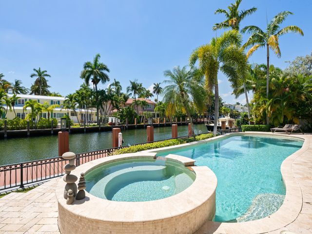 441 Royal Plaza Drive, Fort Lauderdale, FL 33301