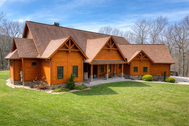 1950 Saint Andrews Way, Jasper, GA 30143