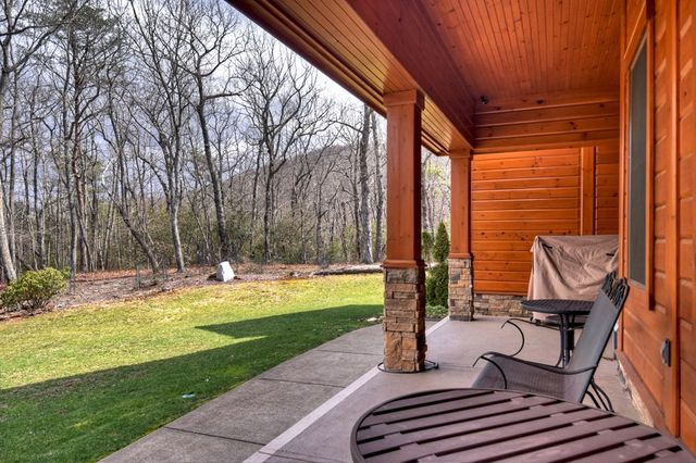 1950 Saint Andrews Way, Jasper, GA 30143