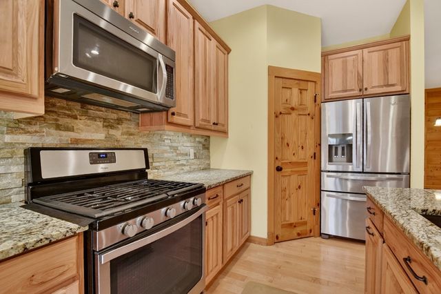 1950 Saint Andrews Way, Jasper, GA 30143