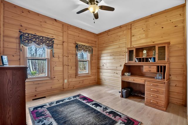 1950 Saint Andrews Way, Jasper, GA 30143