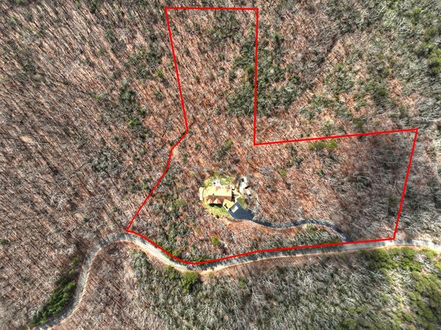 1950 Saint Andrews Way, Jasper, GA 30143